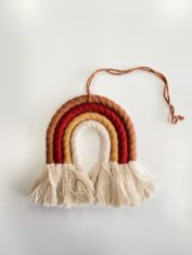 Muurdecoratie macramé regenboog bestellen?