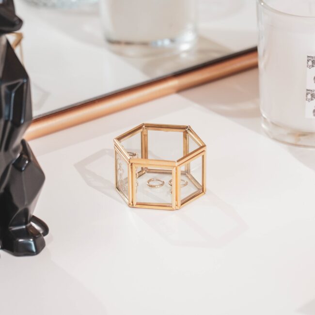 Een memorybox glas met naam bestel je bij thebabylane.nl. Het ideale (kraam)cadeau!